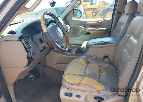 2000 Lincoln Navigator z USA, uszkodzony, nr VIN 5LMEU27A7YLJ24578